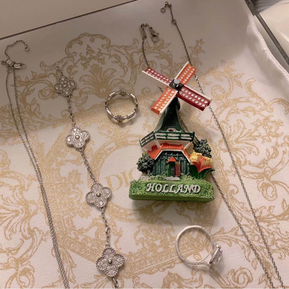 Holland / Amsterdam Souvenir Magnet